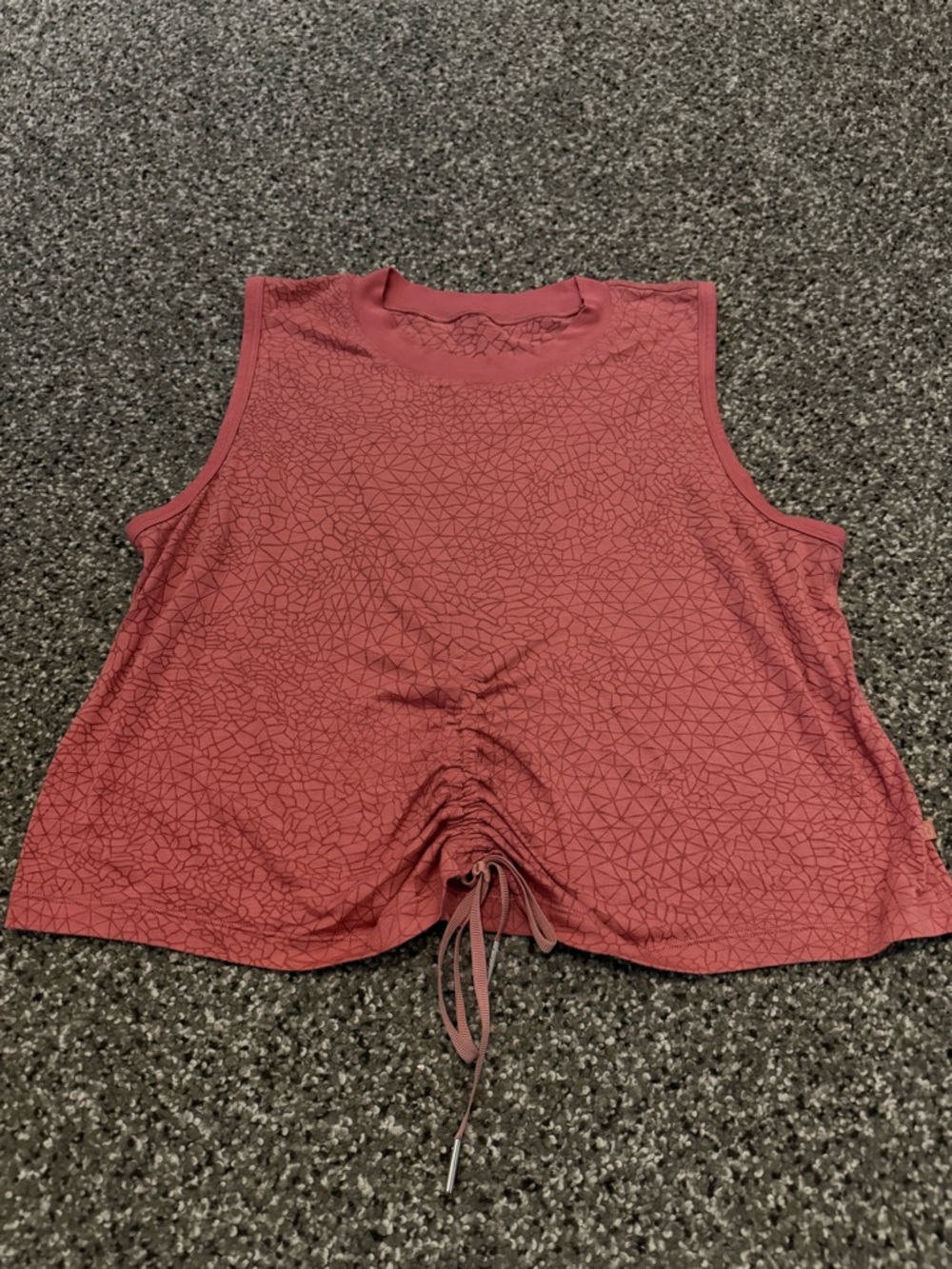 Womens lululemon tank top size 6